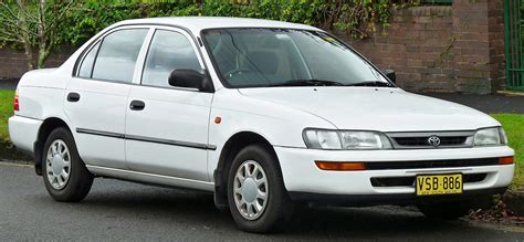 Toyota Corolla (E100) - Wikipedia