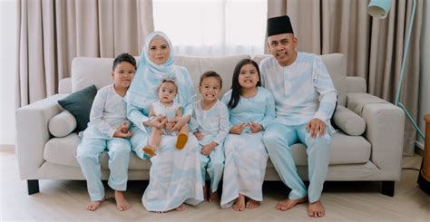 Hari Raya outfits for adults and kids 2022