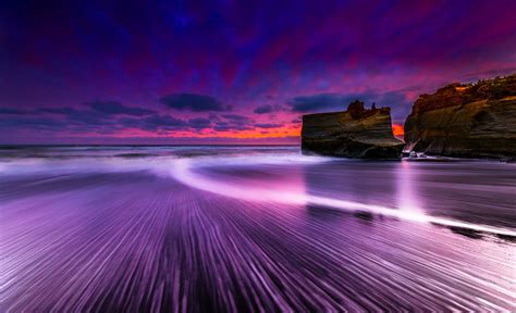 Purple Horizon Sunset - HD Ocean Wallpaper