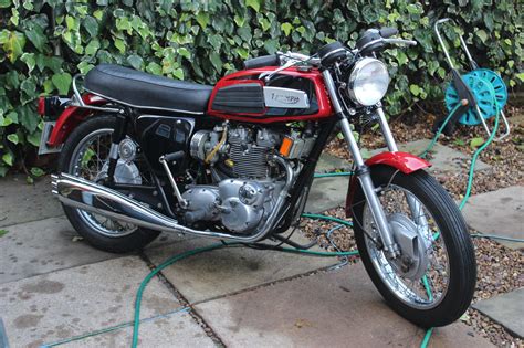 Triumph Trident T150 1971