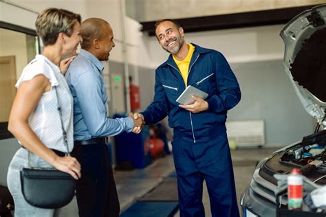 Pursuing Auto Mechanic Training? Consider Becoming a Front End Technician