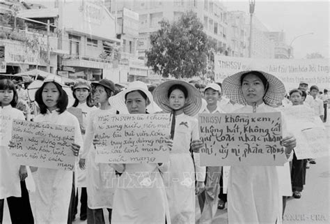 Kỷ niệm 47 năm Ngày giải phóng miền Nam, thống nhất đất nước (30/4/1975 ...