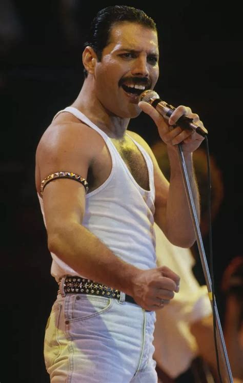 Queen's 1985 Live Aid performance is voted most iconic festival moment ...