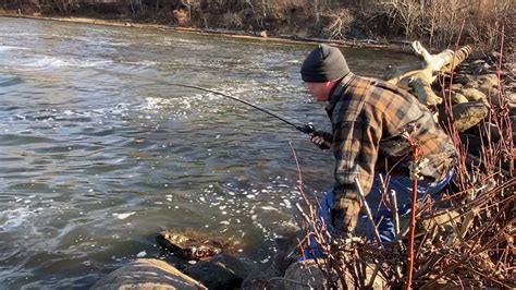 Fishing at the Berrien Springs Dam, in Berrien Springs, Michigan. - YouTube