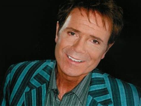 Cliff Richard biography, birth date, birth place and pictures