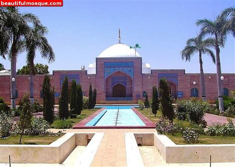 The Beauty and most beautiful places of Pakistan: Shah Jahan Masjid Thatta Sindh Pakistan