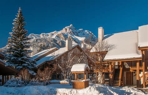 Banff Rocky Mountain Resort, Banff Ski Resort Canada - Snowcapped