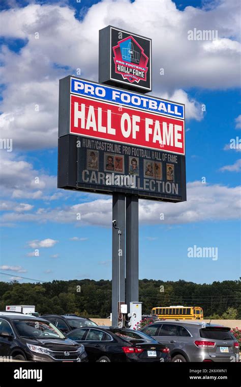 Pro football hall of fame canton ohio sign hi-res stock photography and ...