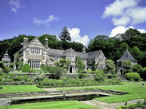 Book your luxury hotel break at Lewtrenchard Manor : Step 1