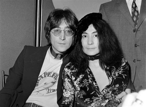 Yoko Ono reconnue co-auteure de la chanson «Imagine» de John Lennon (vidéo) - Le Soir Plus