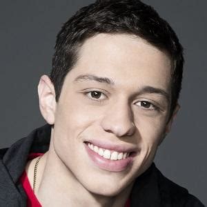 Pete Davidson - Age, Family, Bio | Famous Birthdays