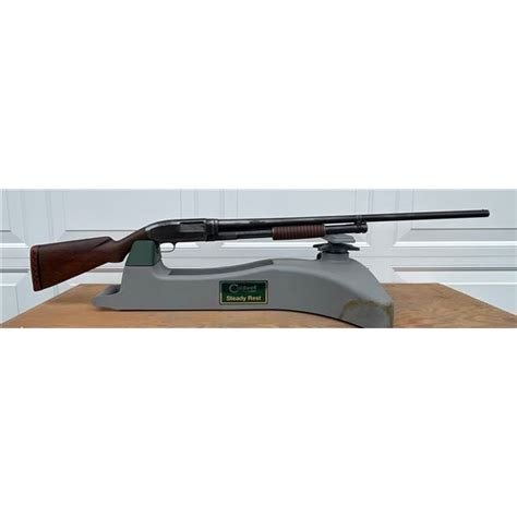 WINCHESTER 12-GAUGE MODEL 1912 PUMP SHOTGUN - Cornerbids