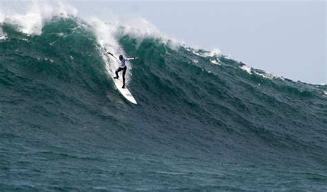 Mavericks surf contest likely canceled after organizers file for bankruptcy