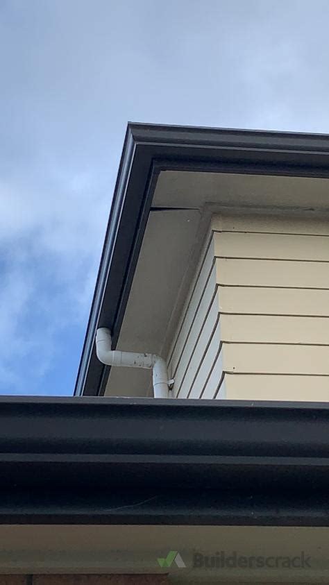 Soffit Repair (# 773245) | Builderscrack