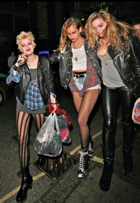 Heavy Metal Rocker | 90s fashion grunge, 1990s fashion grunge, Punk fashion