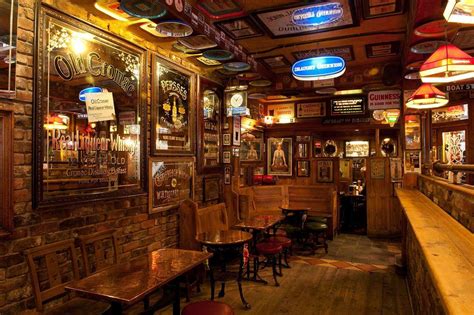 The Duke of York: Classic Pub in Belfast | DesignMyNight