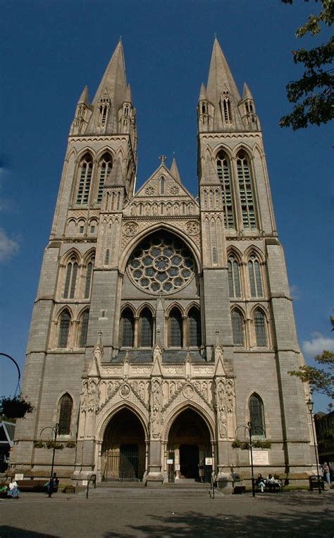 A perspective view of Truro Cathedral West Front in the late afternoon sunshine | Truro ...