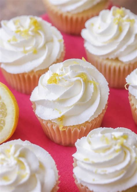 Lemon Cupcakes | Lil' Luna