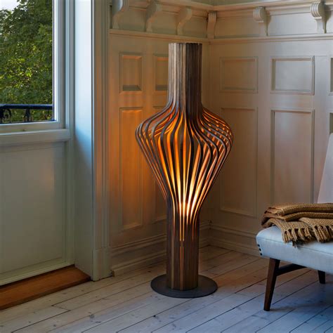 Design Standing Lamp | anacondaamazonisland.com