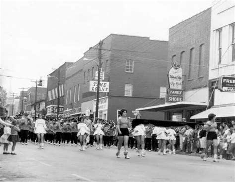 Central City parade | Central city, Historical photos, My old kentucky home