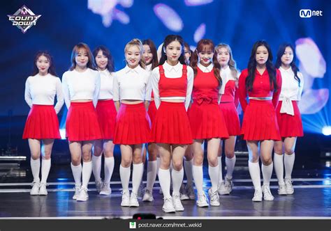 181004 LOONA - Hi High at M Countdown | Kpopping