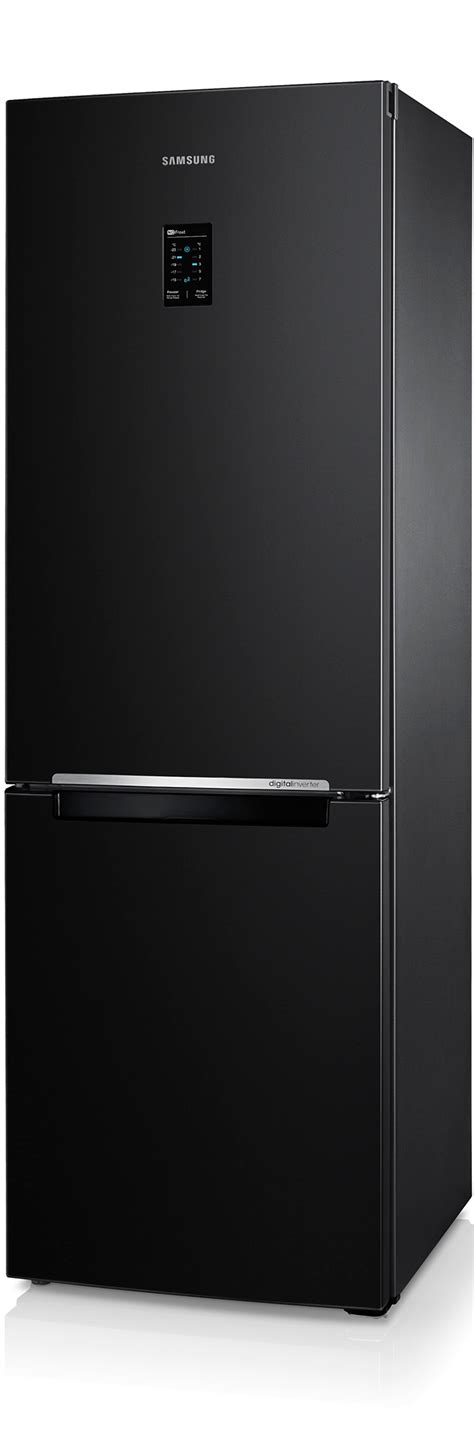 RB31 Fridge Freezer with Digital Inverter Technology 310 L