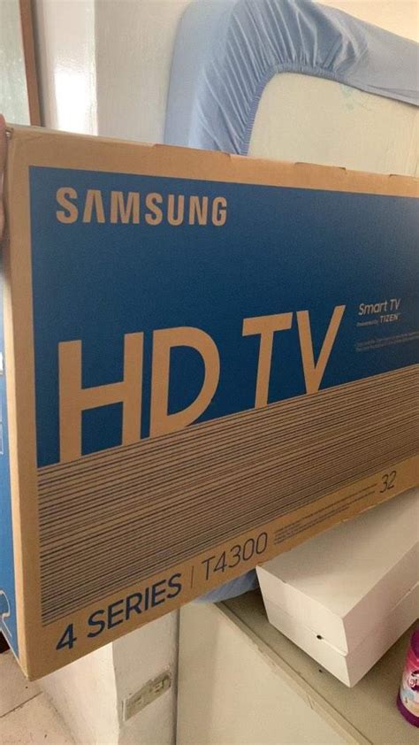 Samsung 32" HD T4300 Smart TV with FREE TV Rack included, Furniture & Home Living, Furniture, TV ...