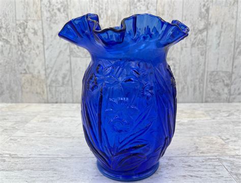 Vintage Cobalt Blue Vase, Fenton Daffodil flower glass vase, Collectible gift for her