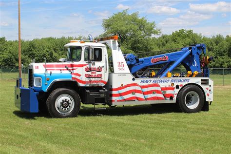 Mack Tow Trucks and Wreckers - Page 2 - Odds and Ends - BigMackTrucks.com