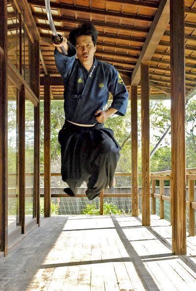 History and Origins of Japanese Iaijutsu | MartialArtSwords.com