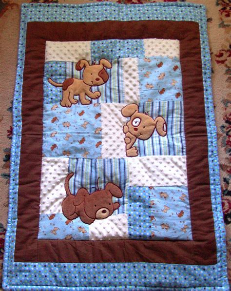 Puppy Comforter with Coordinating Patchwork by DesignsByDiBlankets | Boys quilt patterns, Boy ...