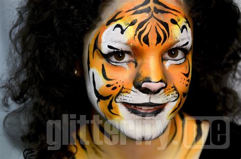 Tiger facepainting step-by-step - Glitterify Me