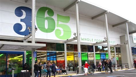 365 by Whole Foods Market Opens in Silver Lake - DL English Design | DL English Design