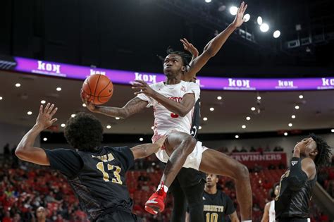 Men's basketball preview: Houston vs. BYU