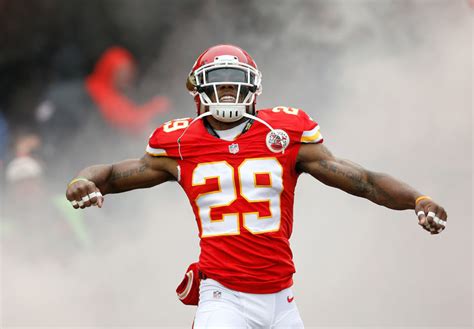 Video: Kansas Chiefs' Eric Berry returns to Arrowhead Stadium - Sports ...