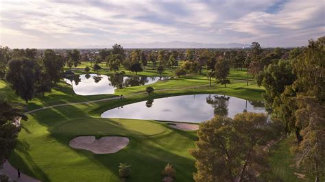 7 Golf Courses Where You Can Still Tee Off In Phoenix | UrbanMatter Phoenix