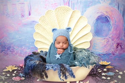 32 - Newborn Baby Photoshoot - White Shell Prop - Meghna Rathore Photography