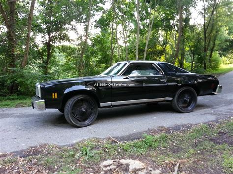 1977 Chevelle Malibu Classic Coupe 22 " Wheels Don ' T Miss This Sharp Car Look