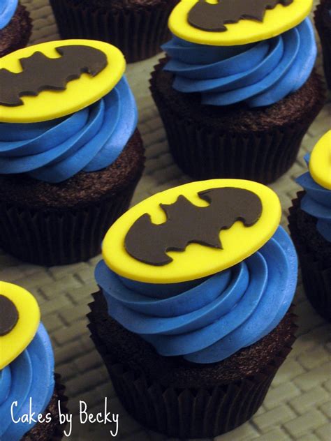 Batman Cupcakes - CakeCentral.com