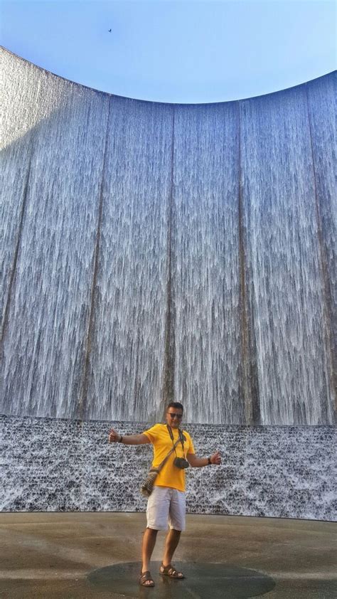 The Water Wall. Houston, Tx. | Water walls, Louvre, Water