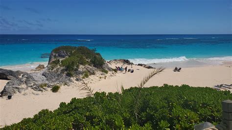 Bermuda reopening on July 1 with Americans welcome - The Points Guy