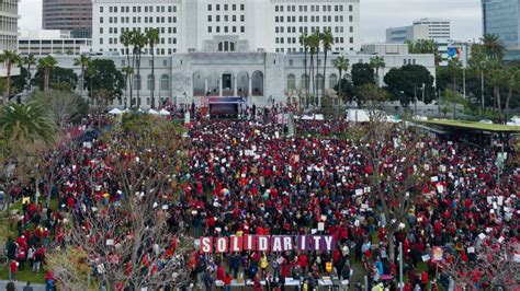 Strike by teachers, staff shuts down second largest school district in US