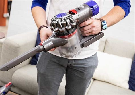 5 Best Dyson Vacuums - Oct. 2020 - BestReviews