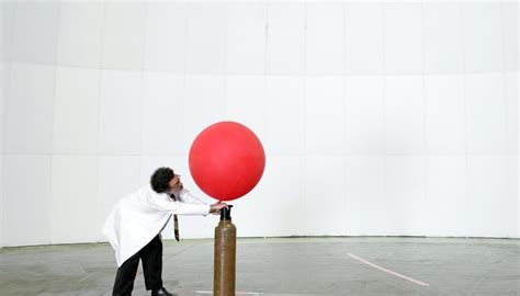 How Does a Weather Balloon Work? | Sciencing