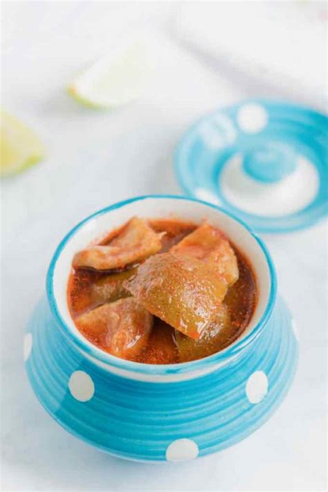 Lunu Dehi - Traditional Sri Lankan Pickle Recipe | 196 flavors