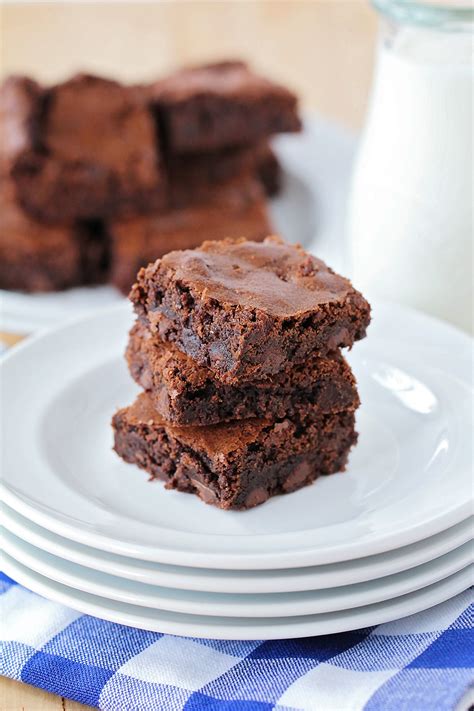 Chewy and Fudgy Brownies - The Baker Upstairs