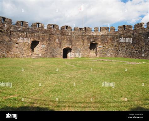 Totnes Castle from the inside Stock Photo - Alamy