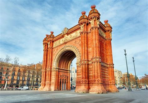 Arc de Triomph, Barcelona in 2020 | Beautiful travel destinations ...