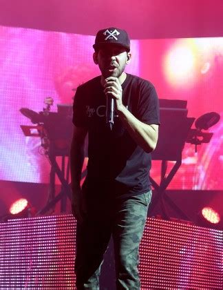 __COUNT__ Linkin Park in concert - , NJ, Camden, USA Stock Pictures, Editorial Images and Stock ...