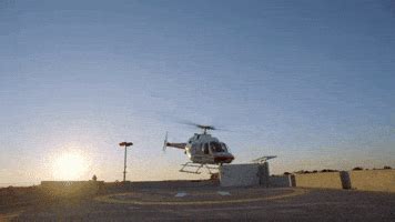 Helicopter GIFs - Find & Share on GIPHY